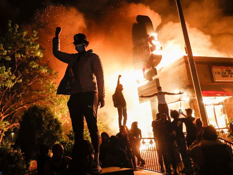 Rasialisme di AS dan Frantz&nbsp;Fanon