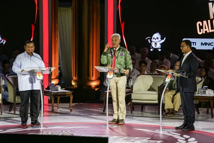 Catatan Debat Ketiga